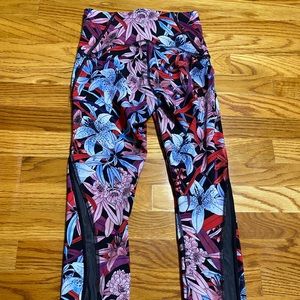 Lulu lemon leggings, size 4